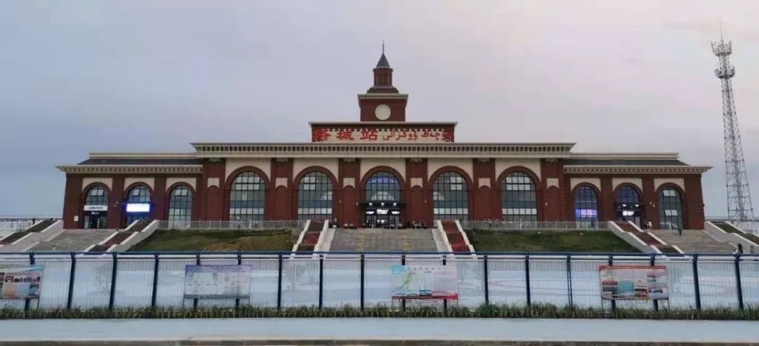 清远到塔城电动车托运物流公司|清远物流到塔城摩托车行李托运公司